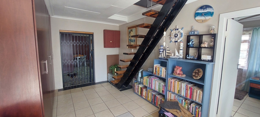 3 Bedroom Property for Sale in Island View Western Cape